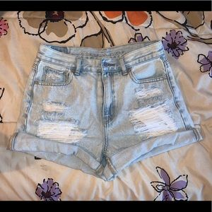 American Eagle mom shorts